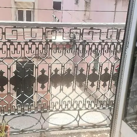 The Trivial Apartament